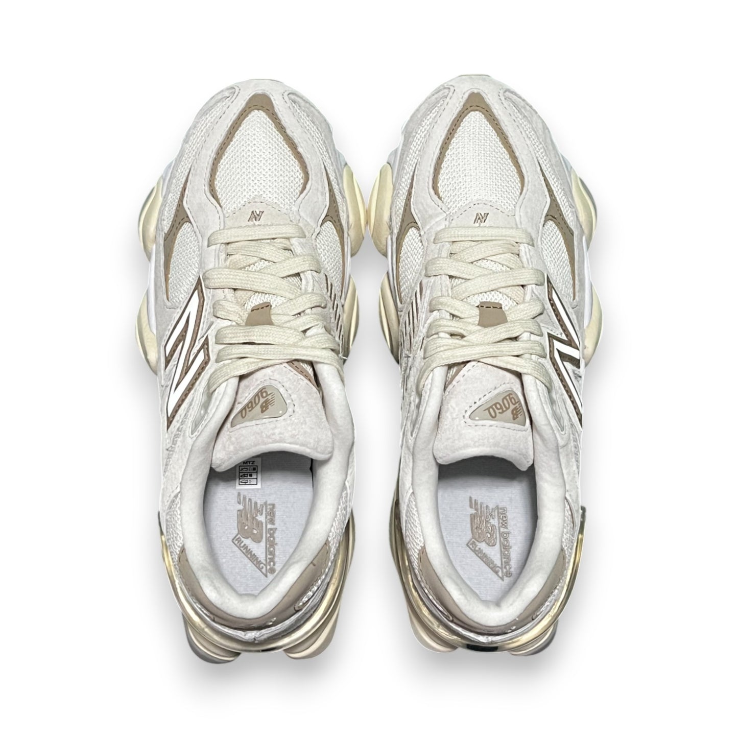 New Balance 9060 Sea Salt Brown