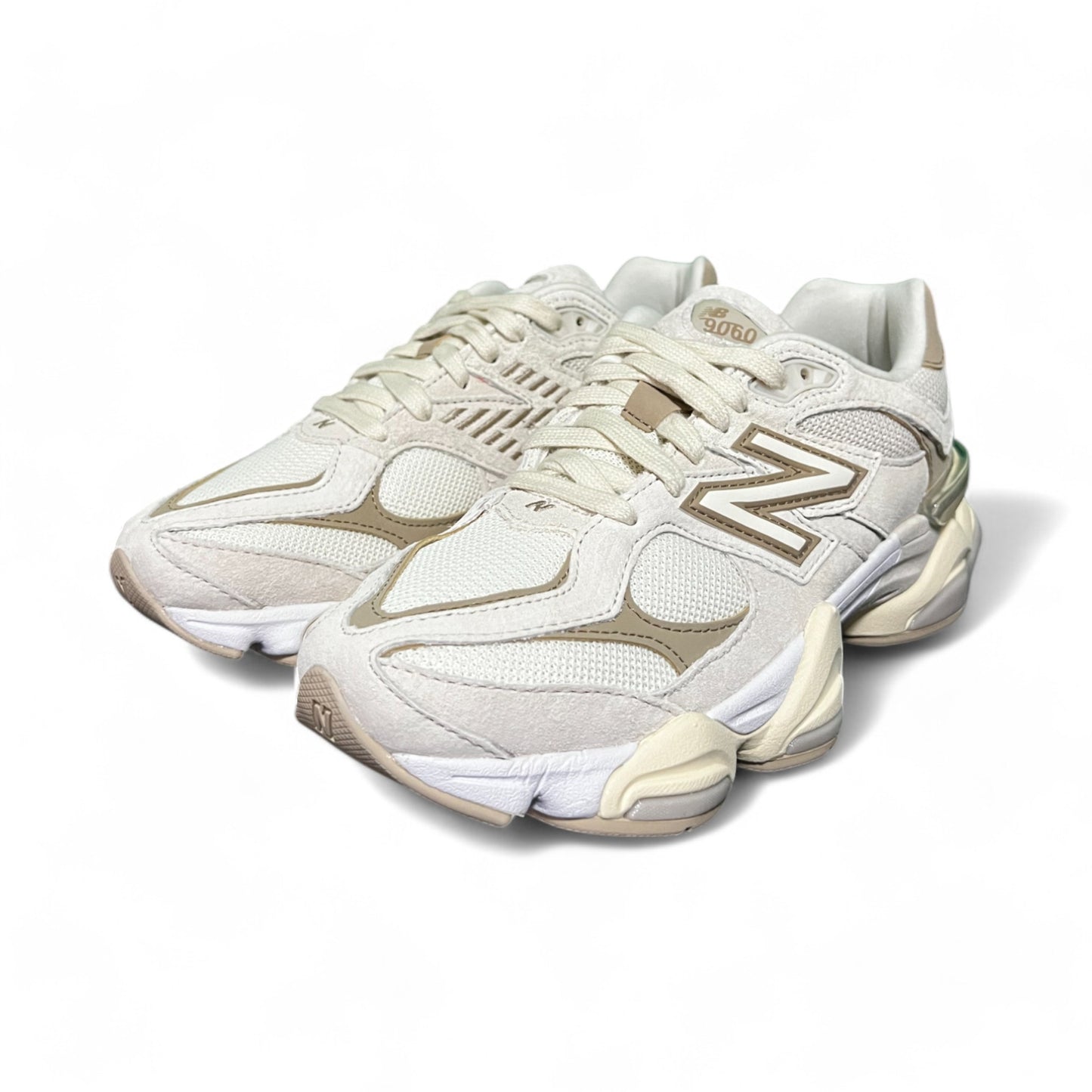 New Balance 9060 Sea Salt Brown