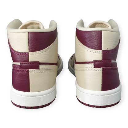 Nike Air Jordan 1 Mid SE Split Beach Cherrywood Red