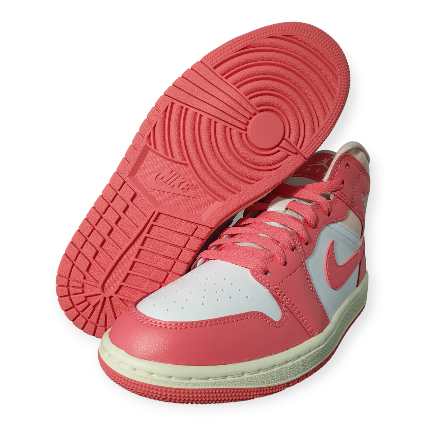 Nike Air Jordan 1 Mid Strawberries and Cream