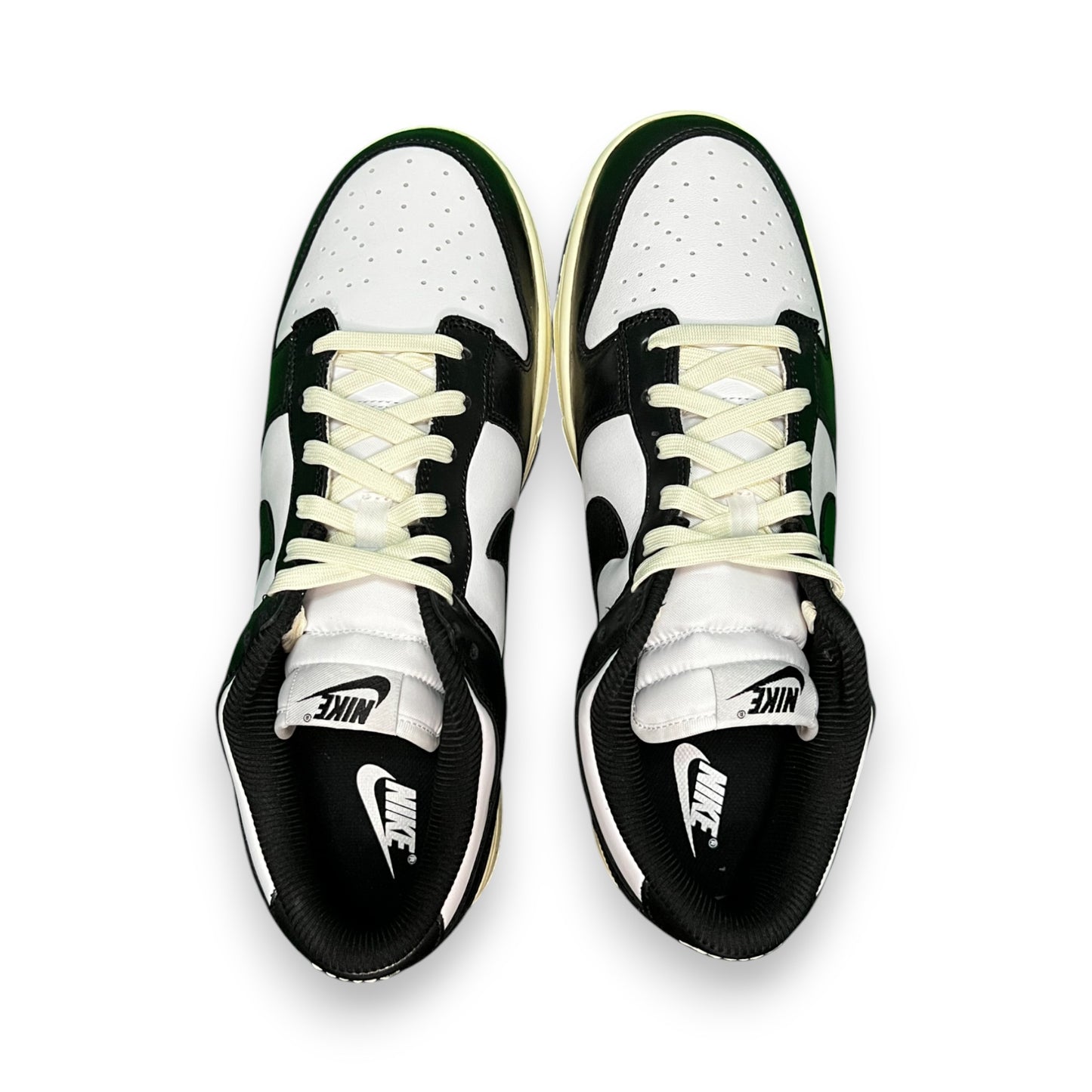 Nike Dunk Low Vintage Panda
