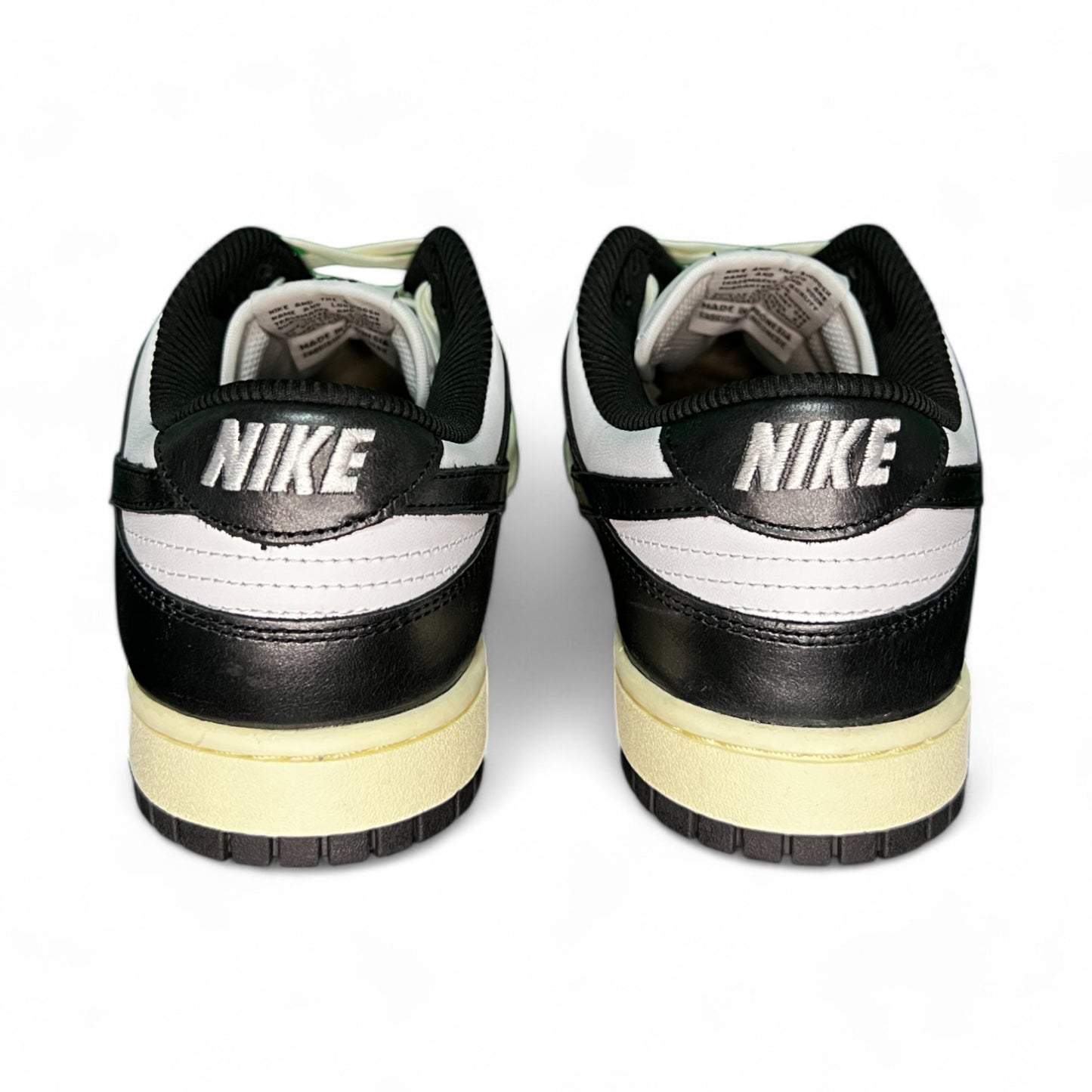 Nike Dunk Low Vintage Panda