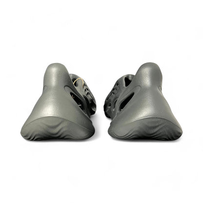 Yeezy Foam RNR Carbon