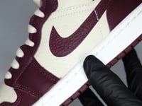 Nike Air Jordan 1 Mid SE Split Beach Cherrywood Red